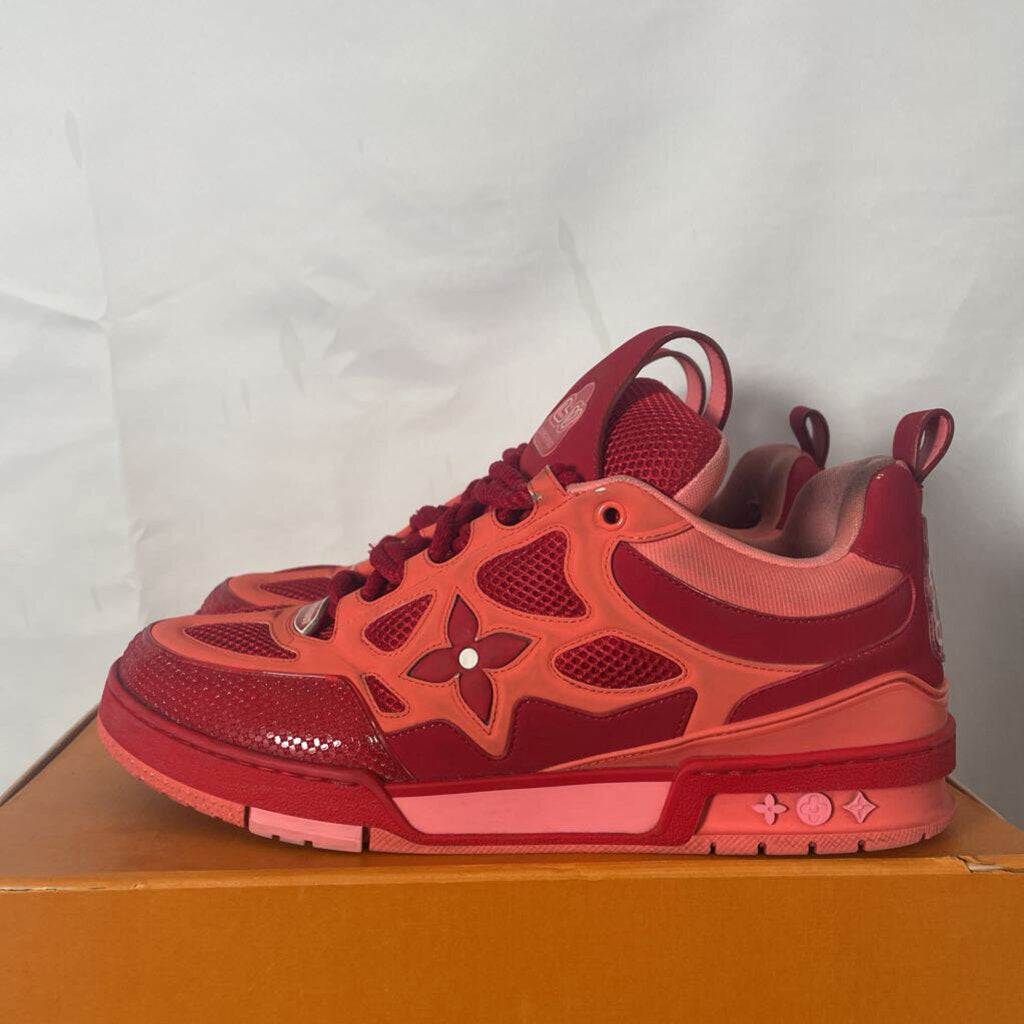 Red LV Skates Sz. 10(LV)