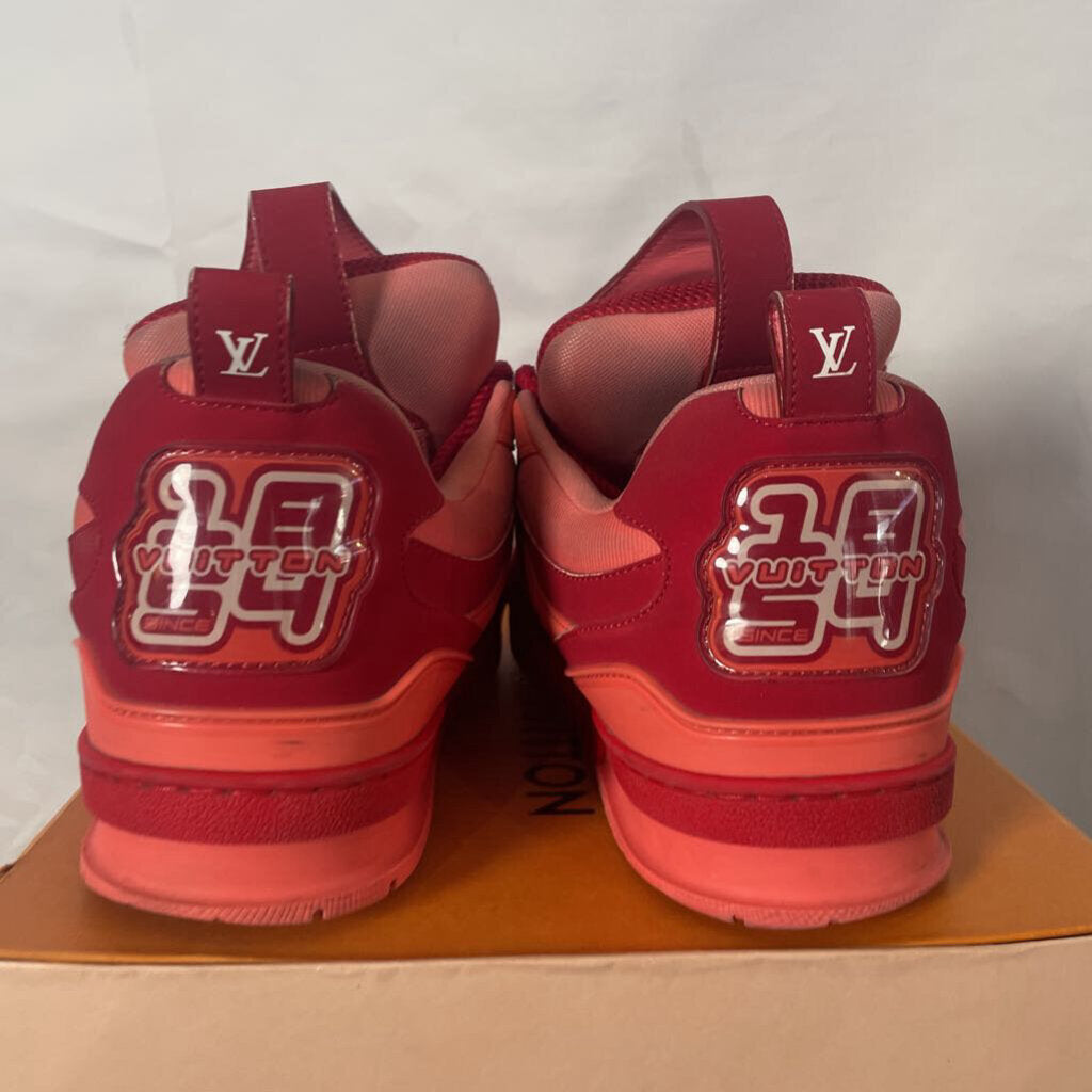 Red LV Skates Sz. 10(LV)