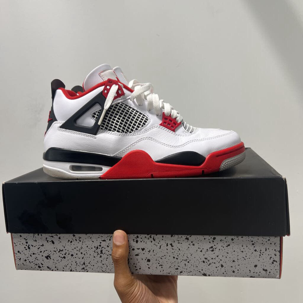 JORDAN 4 FIRE RED SZ 9.5