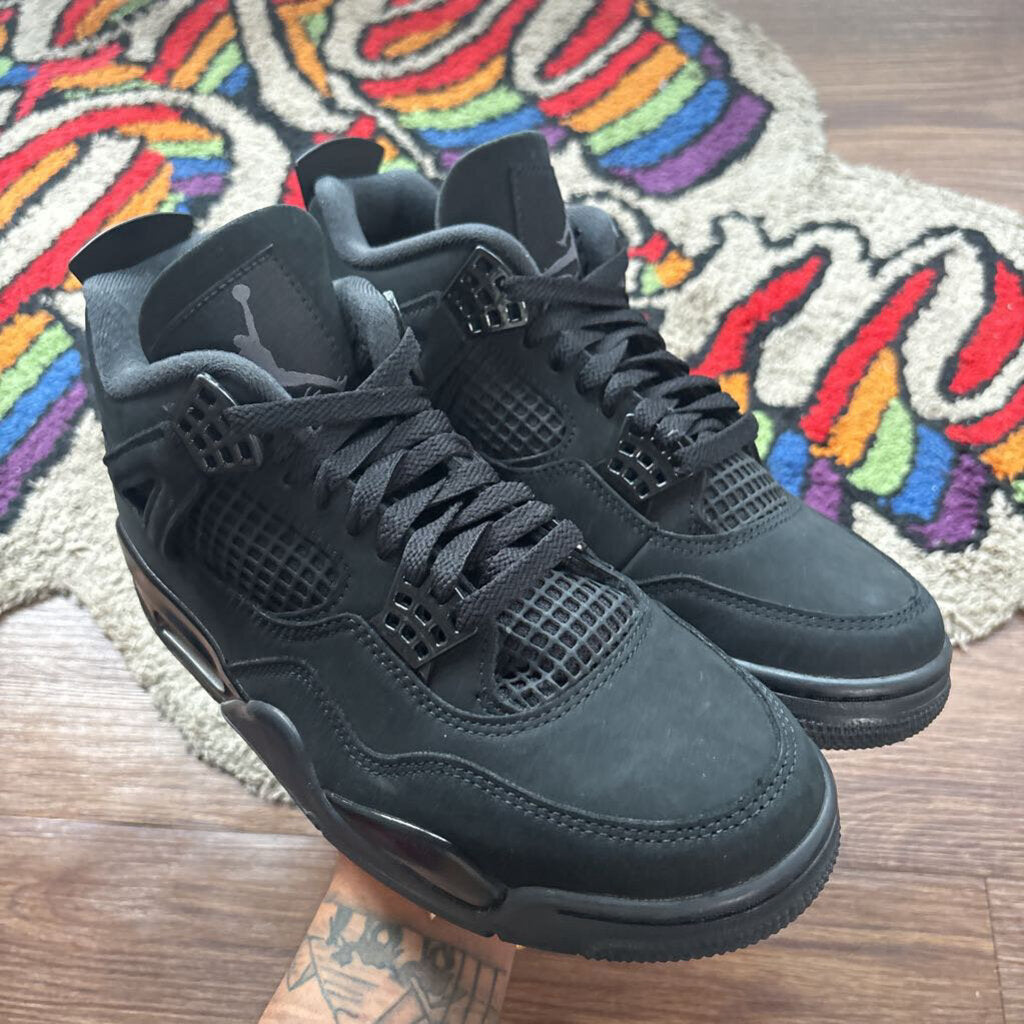 JORDAN 4 BLACK CAT SZ. 8