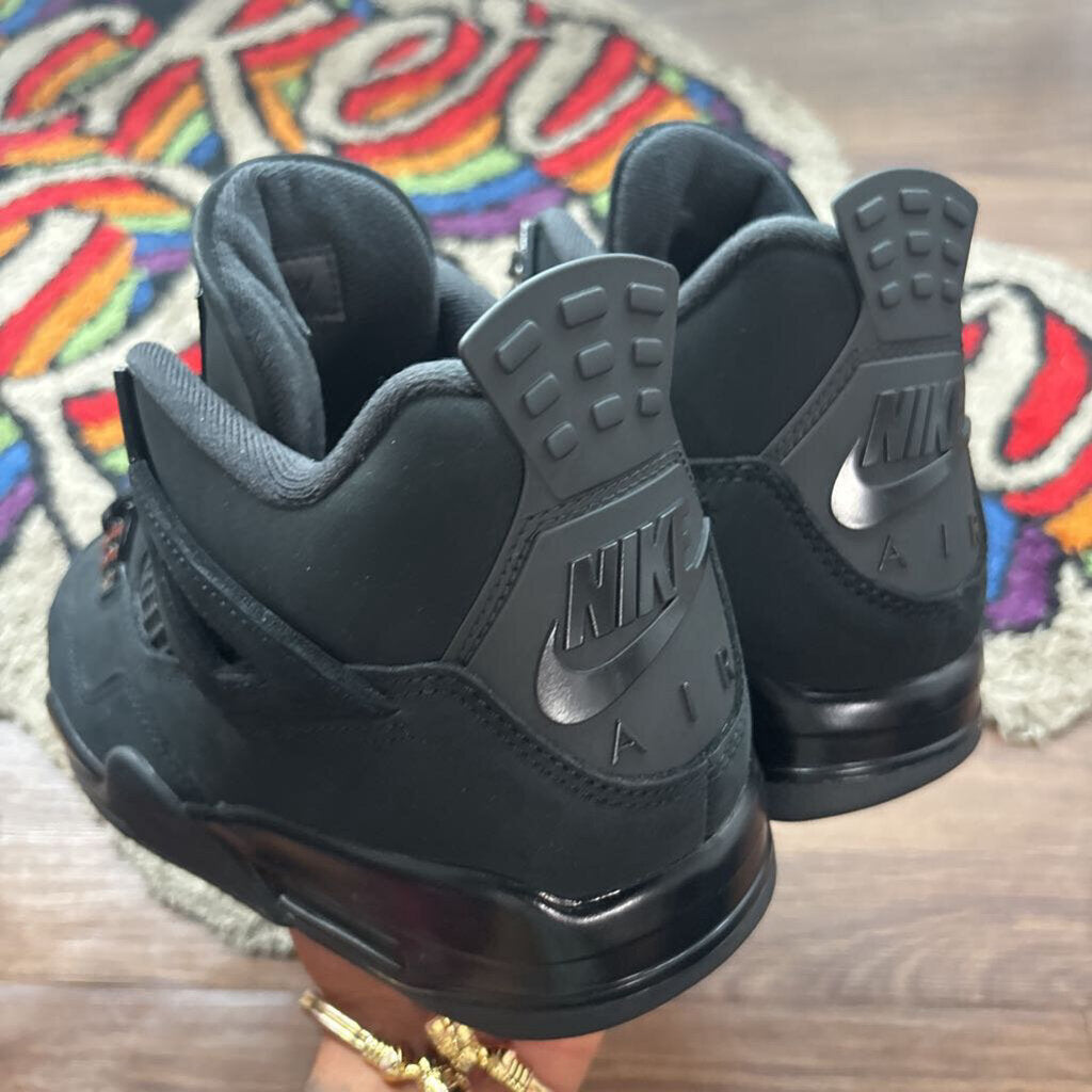 JORDAN 4 BLACK CAT SZ. 8