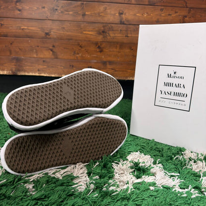 MAISON MIHARA SNEAKERS SZ. 43 (BOX)