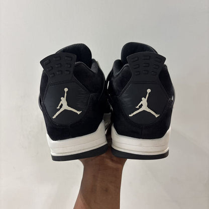 JORDAN 4 WHITE THUNDER SZ 10