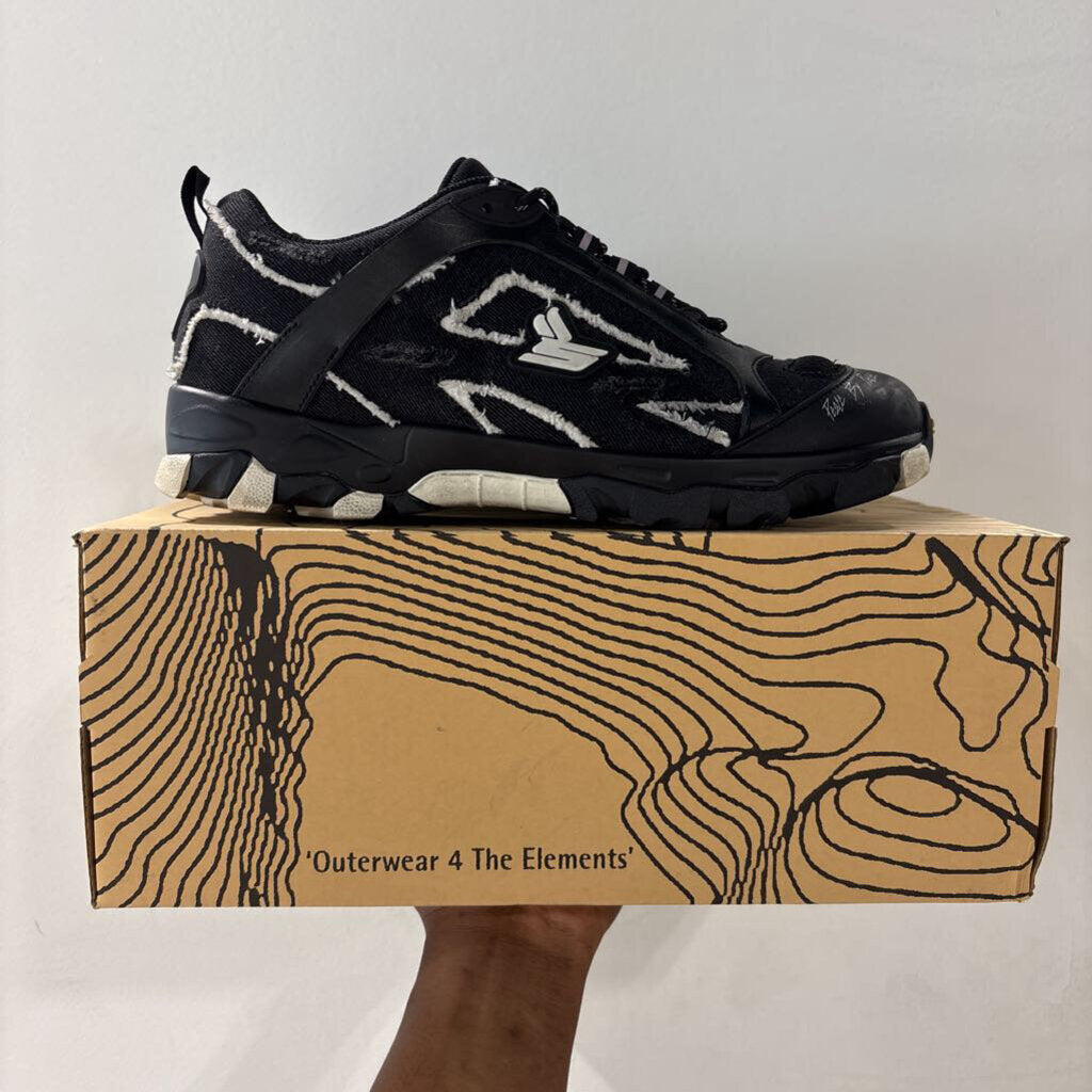 SICKO HIKING SNEAKERS SZ 43/9