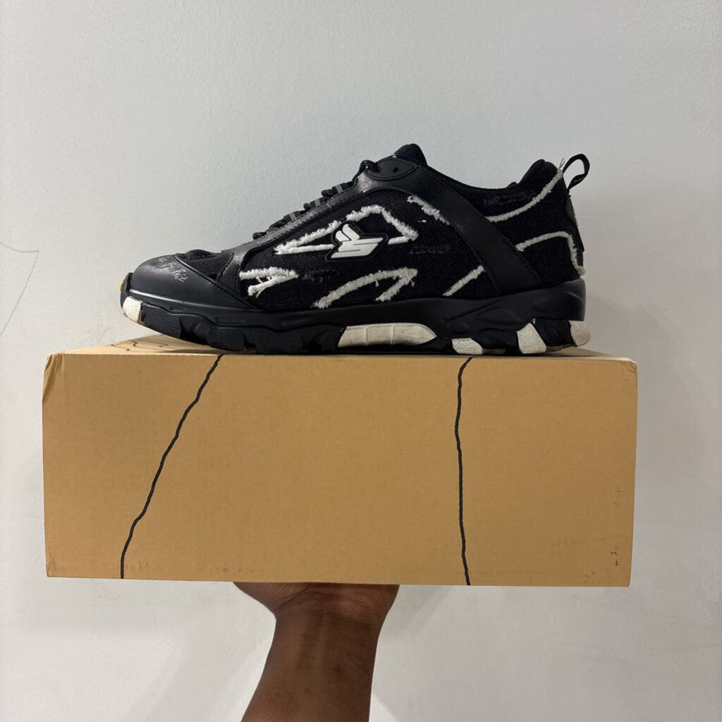 SICKO HIKING SNEAKERS SZ 43/9