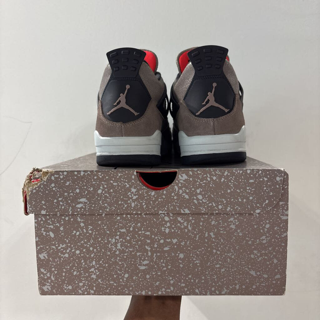 JORDAN 4 TAUPE HAZE SZ 10