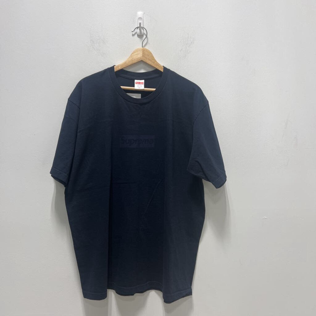 SUPREME TEE SZ XL
