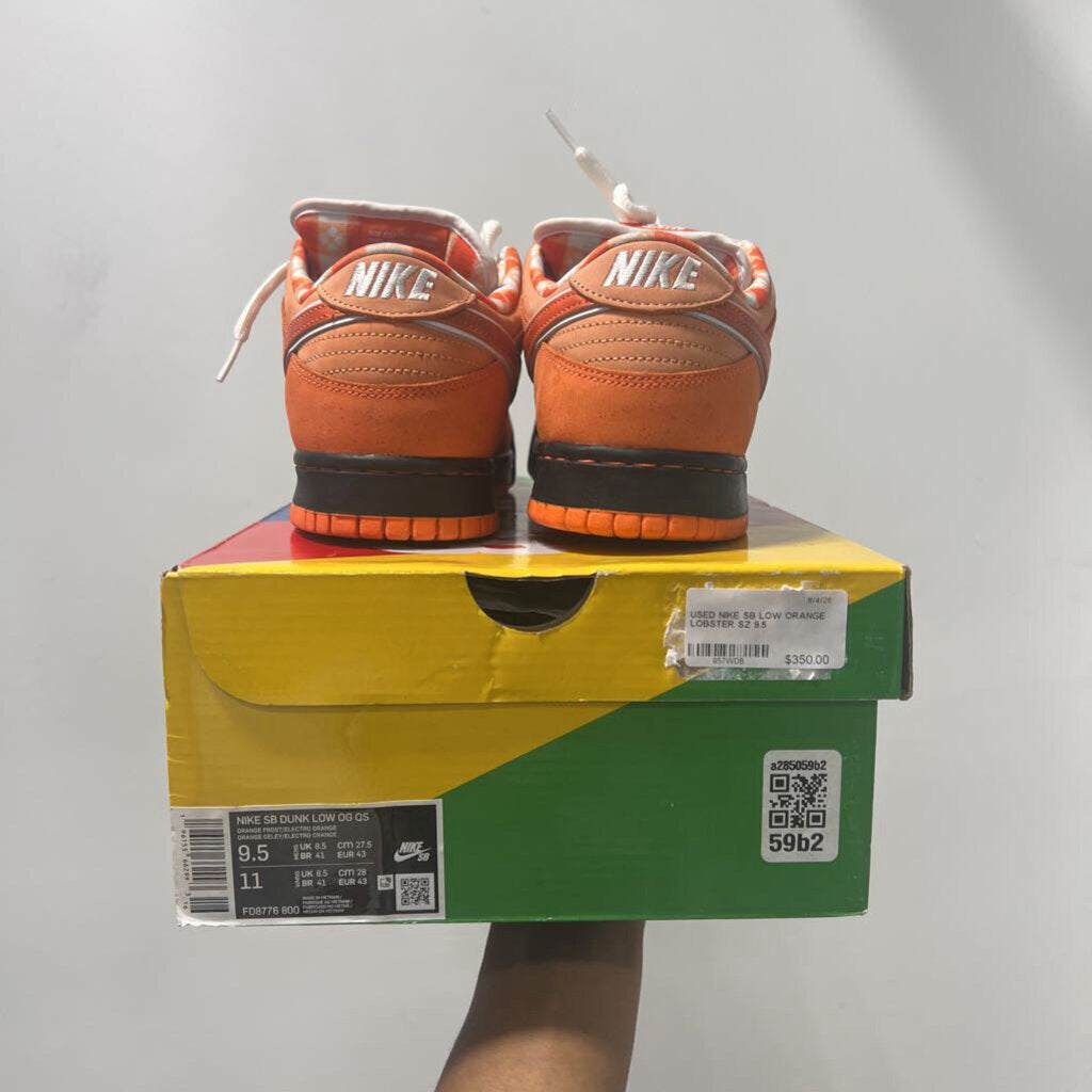 USED NIKE SB LOW ORANGE LOBSTER SZ 9.5
