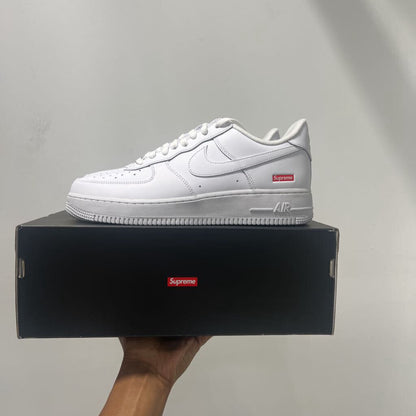 NEW SUPREME AIR FORCE 1 SZ 10.5