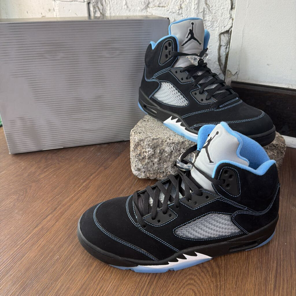 JORDAN 5 UNI BLUE SZ. 13 (BOX)