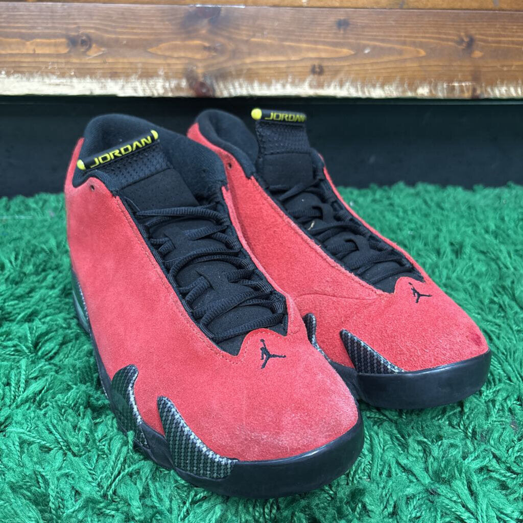 JORDAN 14 FERARRI SZ. 11 (BOX)
