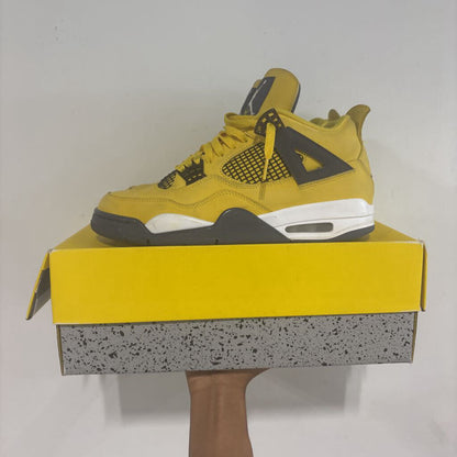 JORDAN 4 LIGHTNING SZ 10.5