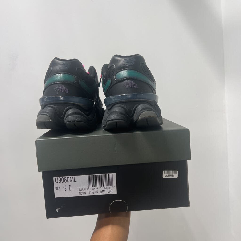 NEW BALANCE 9060 MOWALOLA SZ 12
