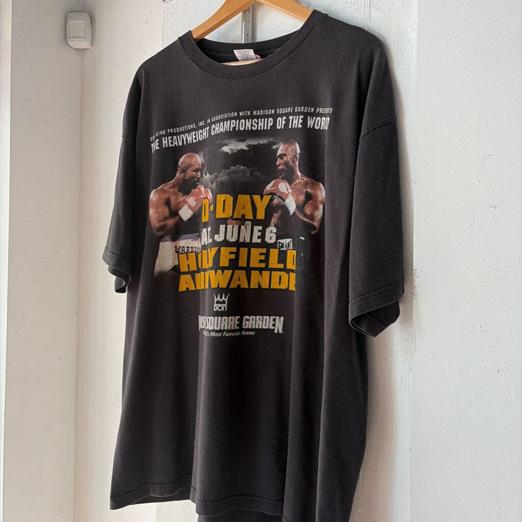 D-DAY X HOLYFIELD TEE SZ. XL