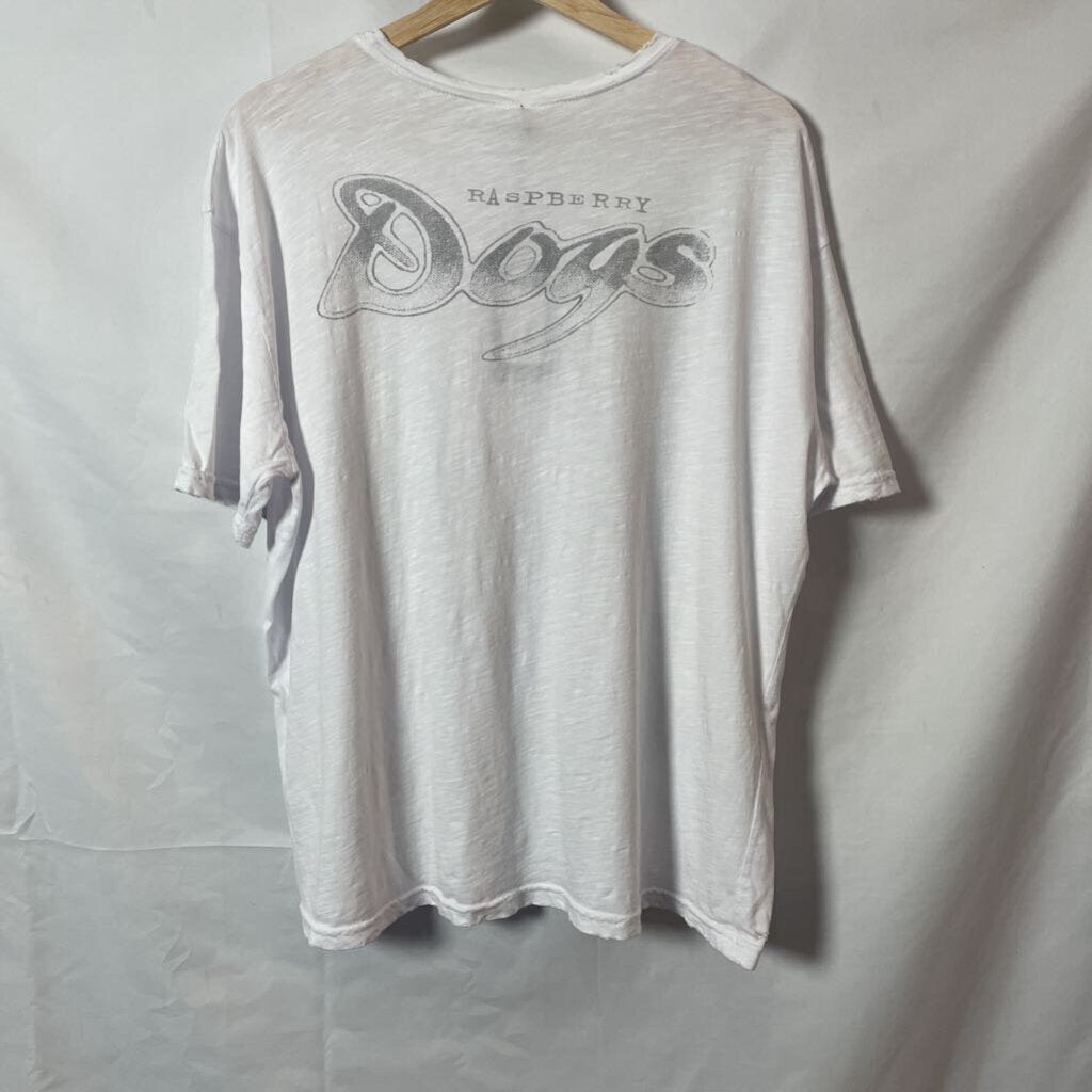 Gvgallery White Dog Tee Sz. XL