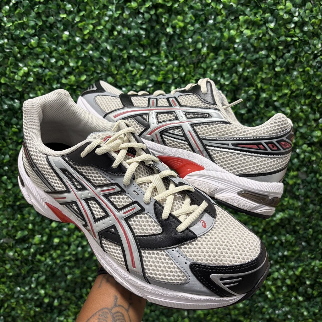 ASICS GEL 1130 RED/WHITE/BLACK SZ 10