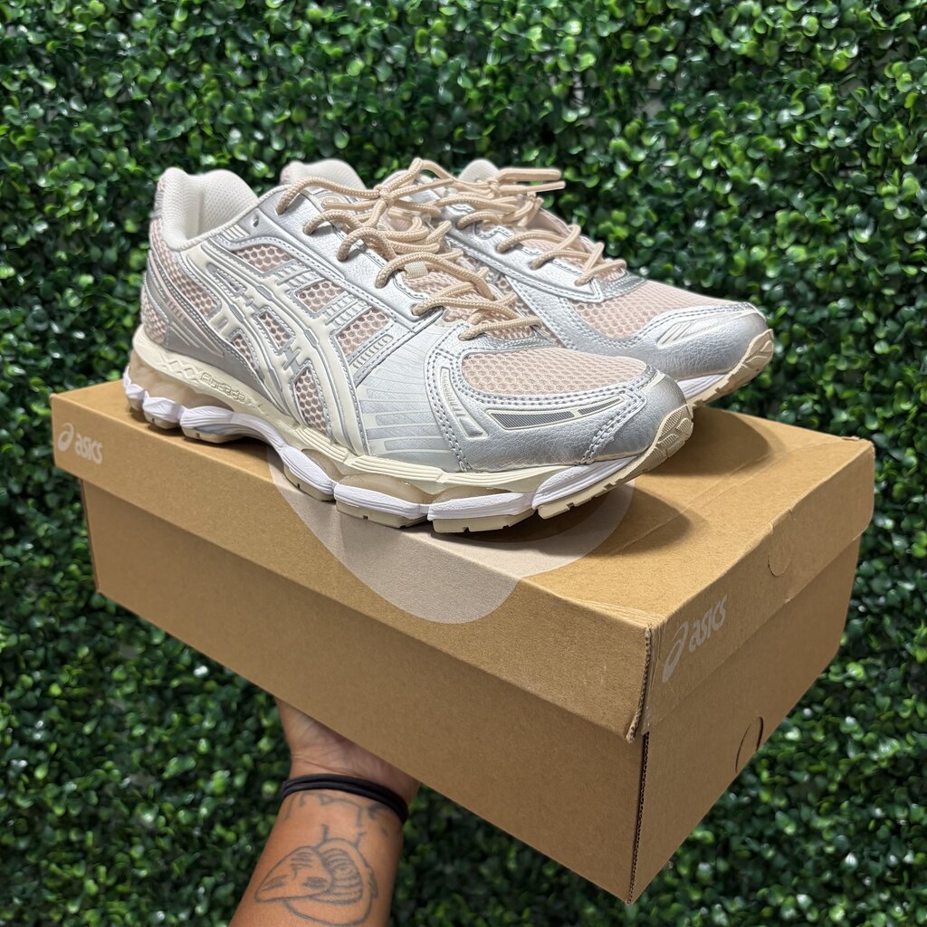 ASICS PINK SZ 10