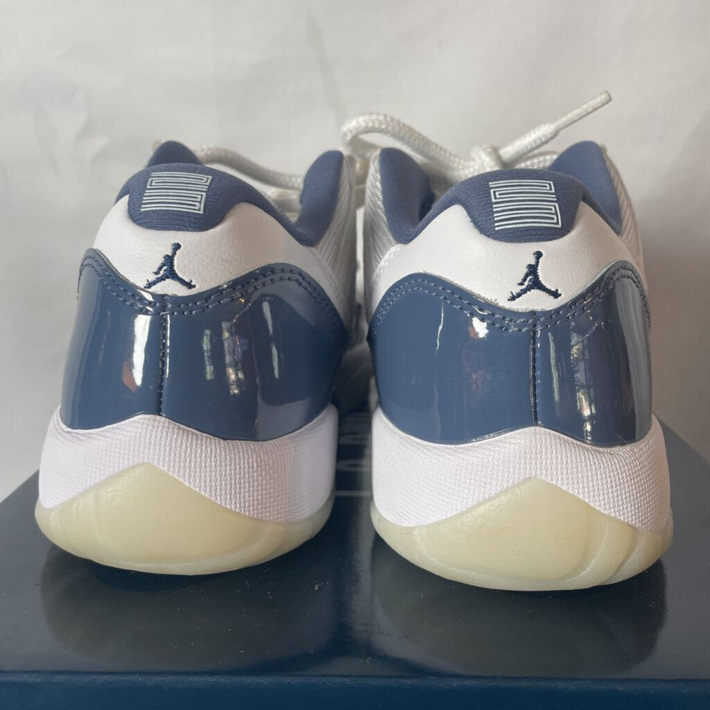 Jordan 11 Low Diffused Blue Sz. 5.5y
