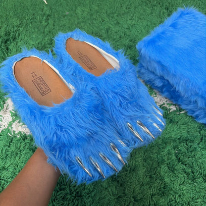 BRAVEST STUDIOS CLAW SLIDES SZ. 11 (BOX)