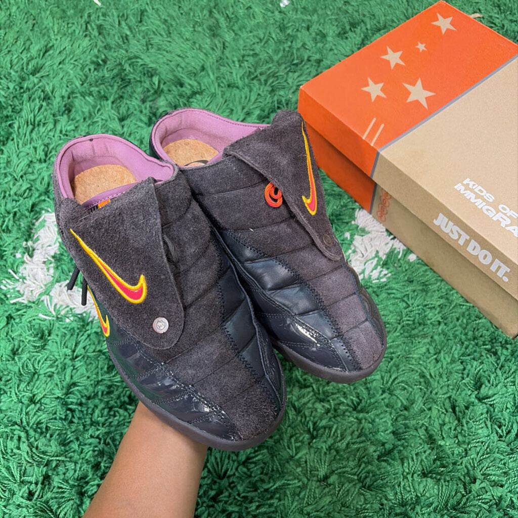 KIDS OF IMMIGRANTS VELVET BROWN SZ 12