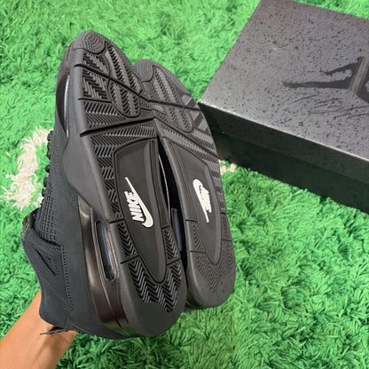 BLACK CAT JORDAN 4 SZ 11.5