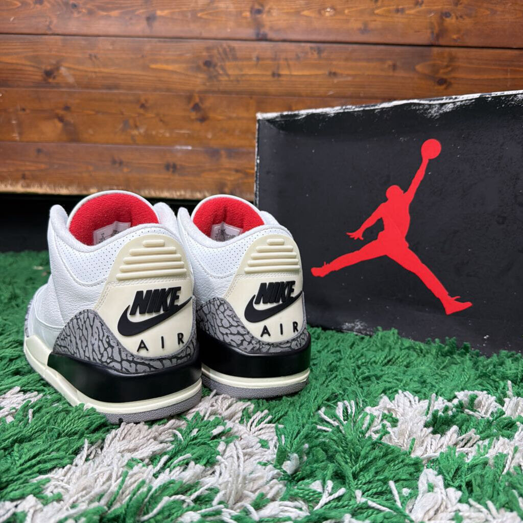 JORDAN 3 "REIMAGINED" SZ 9 (BOX)