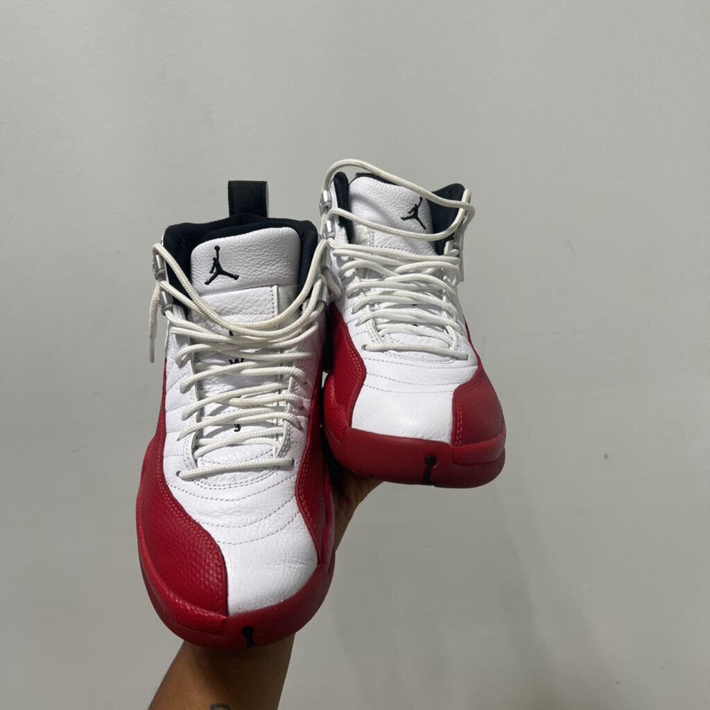 JORDAN CHERRY 11 SZ S7.5