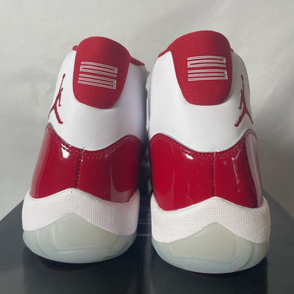 Jordan 11 Cherry Sz. 9.5