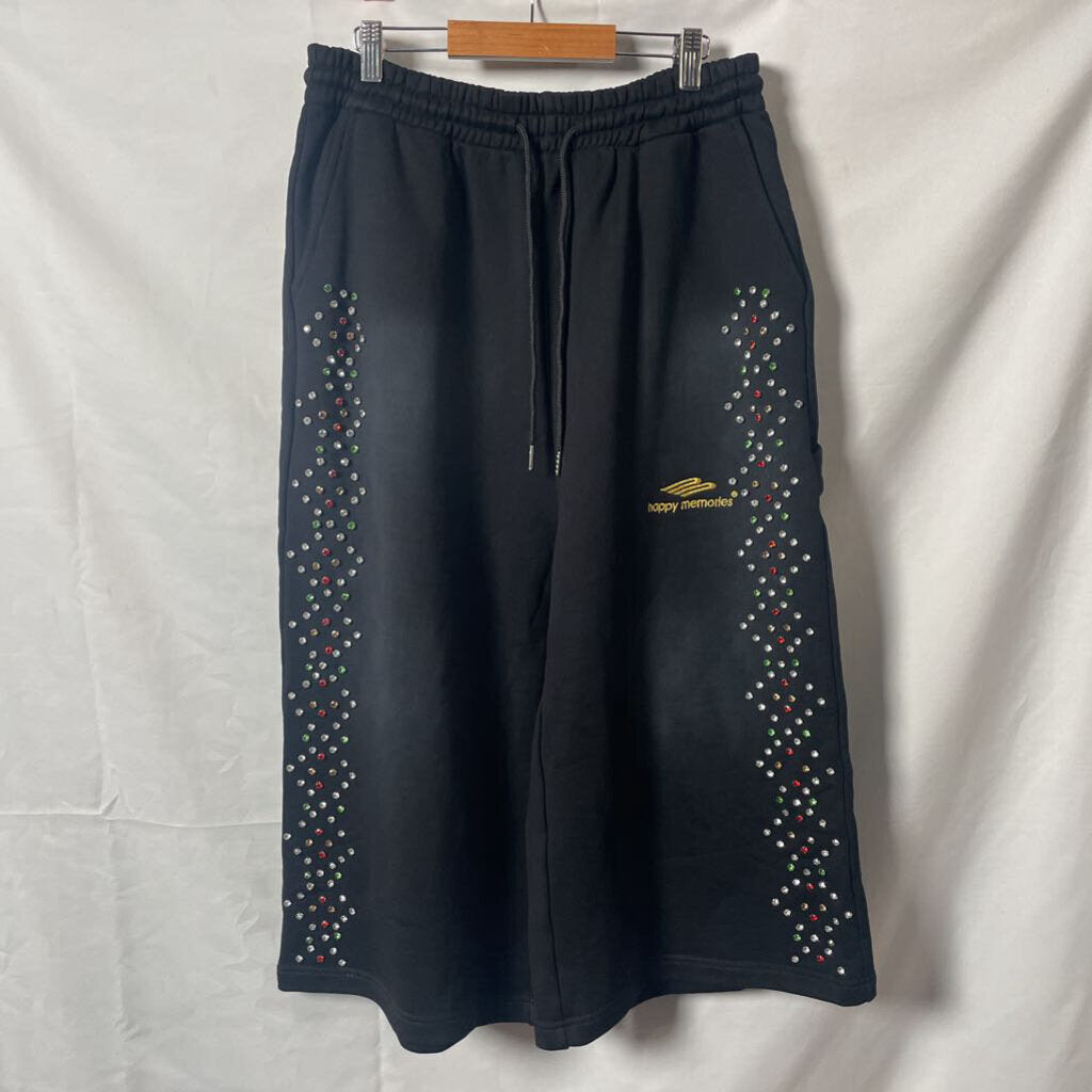 HMDD Rhinestone 3/4 Shorts Sz. L