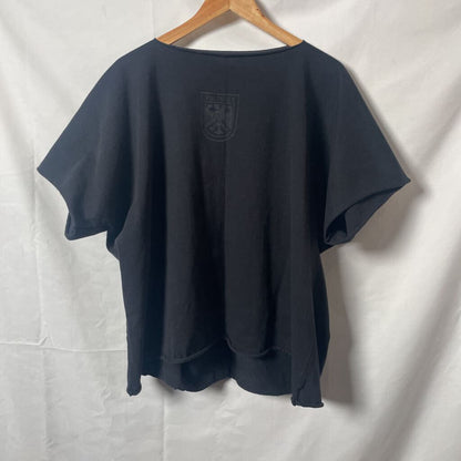 Vultures Black Tee Sz. 2