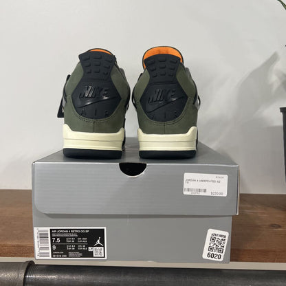 JORDAN 4 UNDEFEATED SZ 7.5