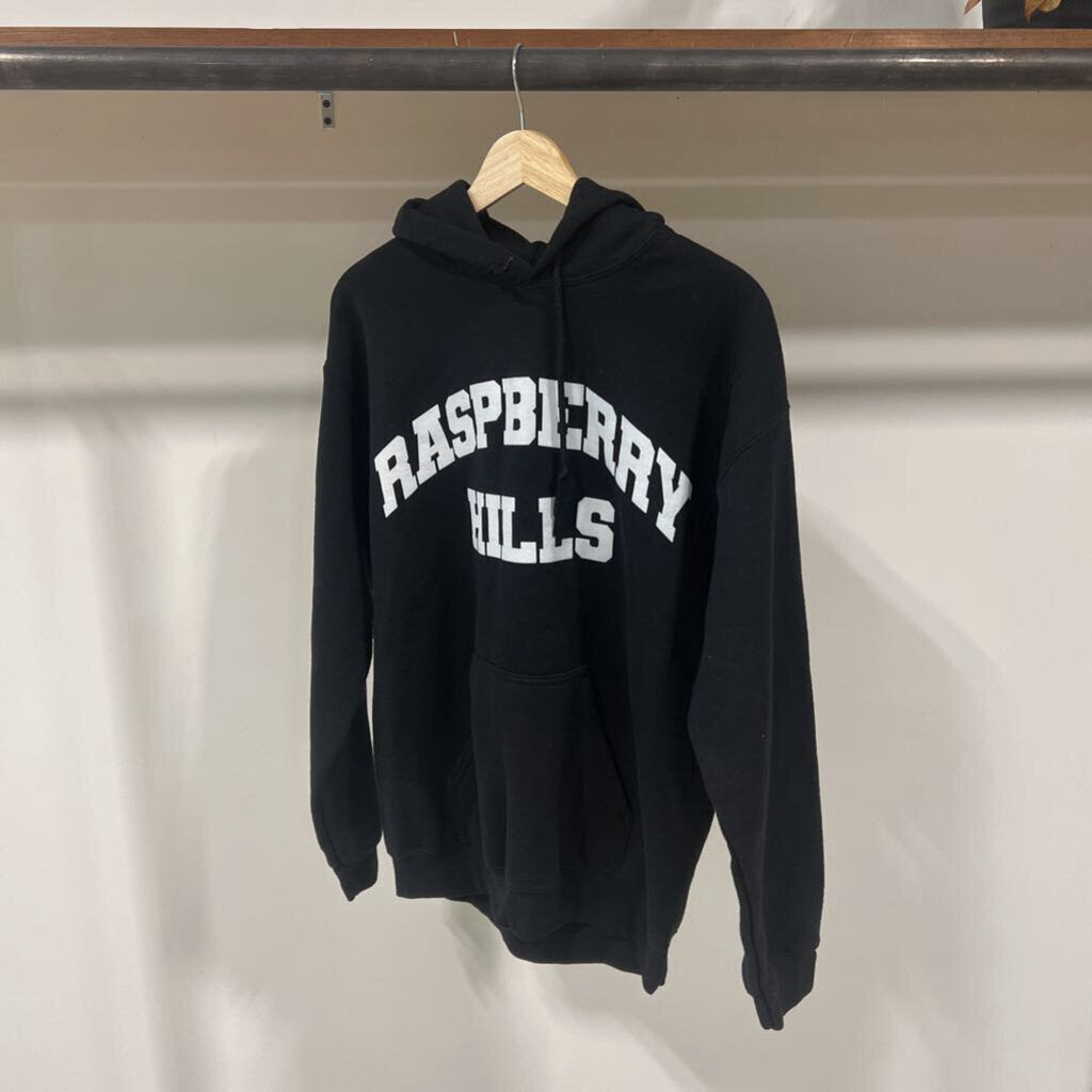 RASPBERRY HILLS HOODIE SZ S