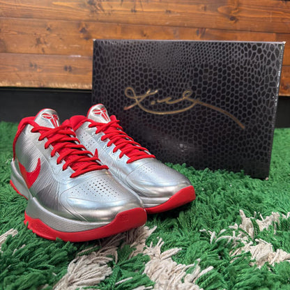KOBE V PROTO " METALLIC " SZ.7.5 W BOX