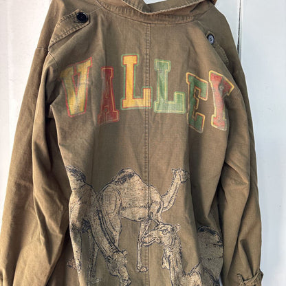 VALE TRENCH COAT SZ L