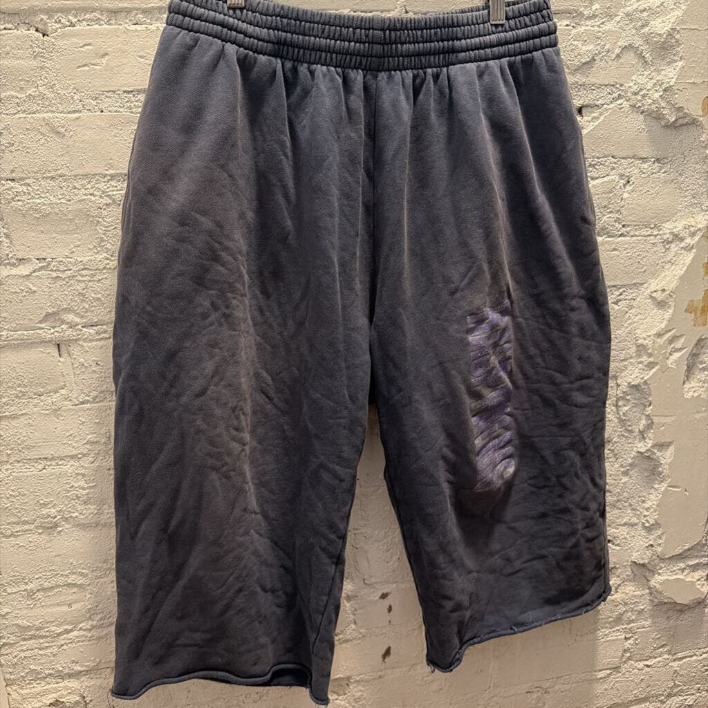 RASPBERRY CUT SWEATS SZ M