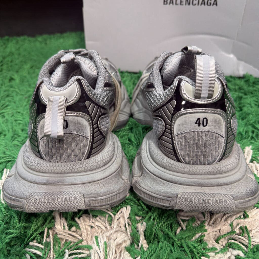 BALENCIAGA 3XL SZ. 40 (BOX)