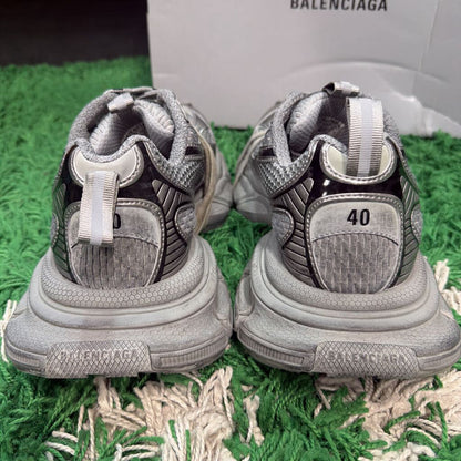 BALENCIAGA 3XL SZ. 40 (BOX)