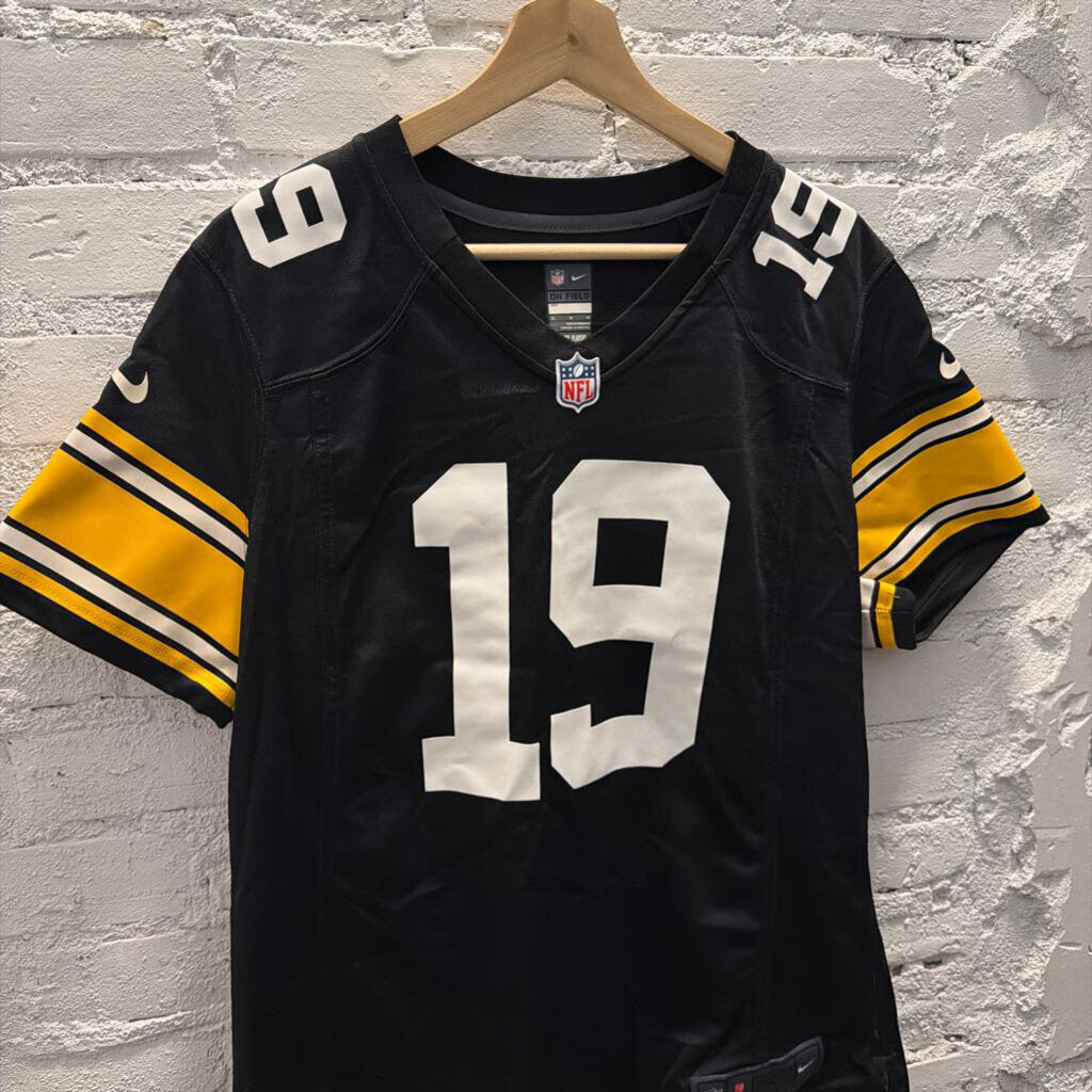 JUJU SMITH-SCHUSTER JERSEY SZ. XL