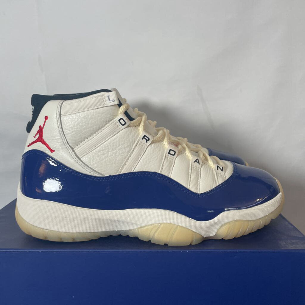 Jordan 11 Rare Air Sz. 9