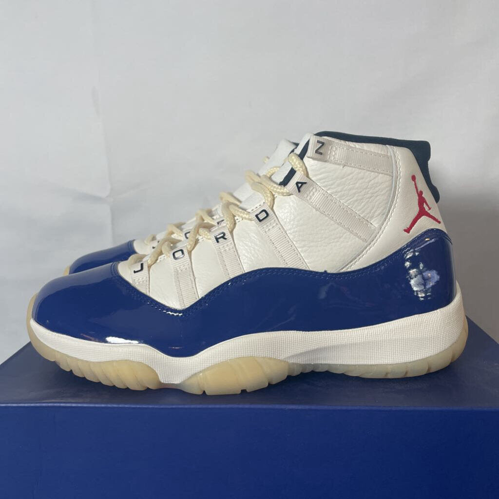 Jordan 11 Rare Air Sz. 9