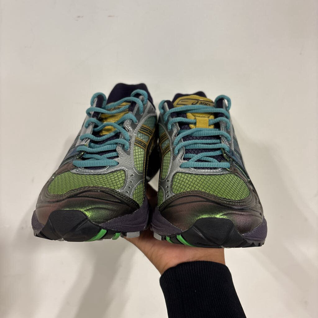 ASICS GRADUATION GREEN SZ 7