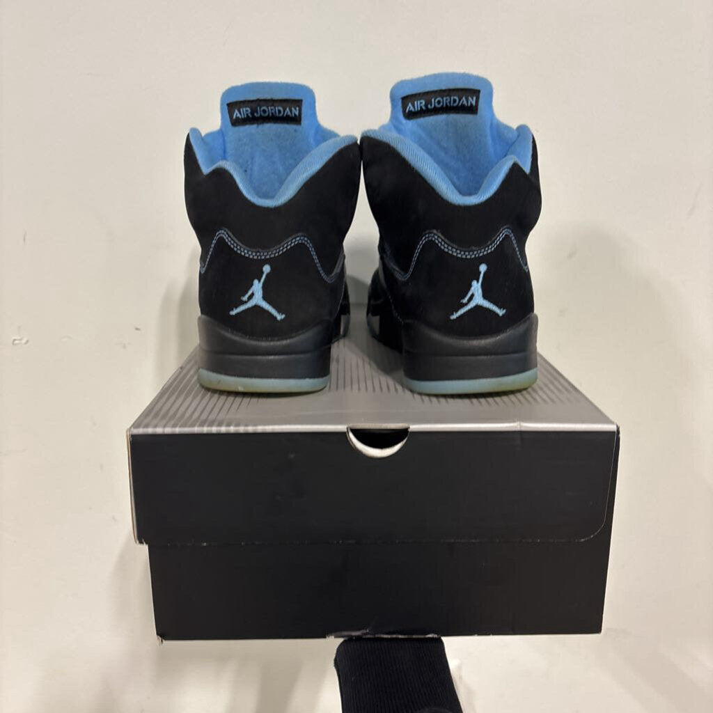 JORDAN 5 UNI BLUE SZ. 9 (BOX)