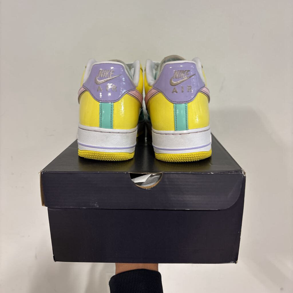 NIKE AF1 EASTER SZ. 9 (BOX)