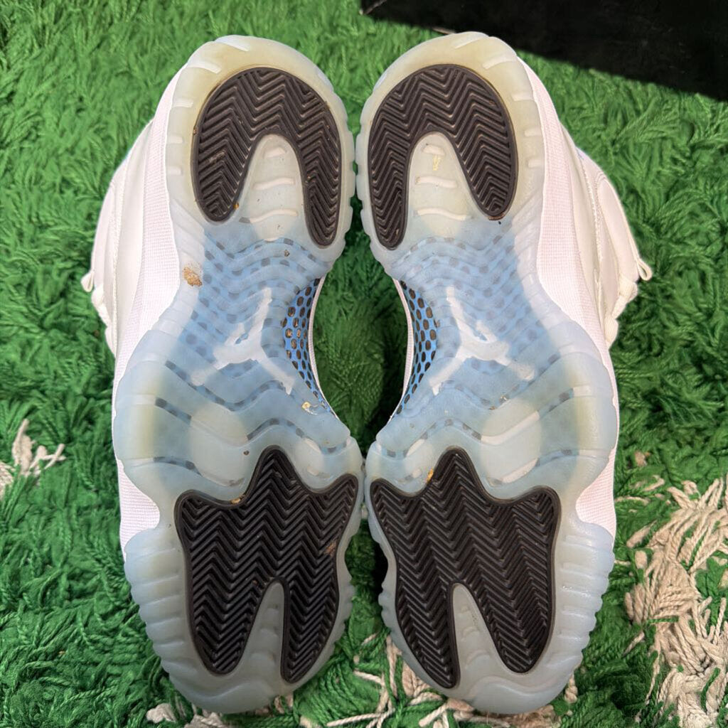 LEGEND BLUE JORDAN 11 SZ 9