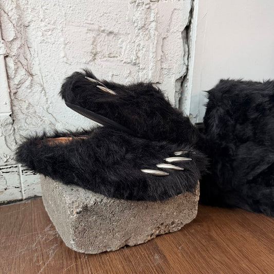 BLACK BRAVEST BEARCLAWS SZ 12