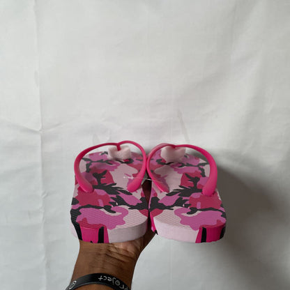 Gvgallery pink Flip Flops Sz. 10
