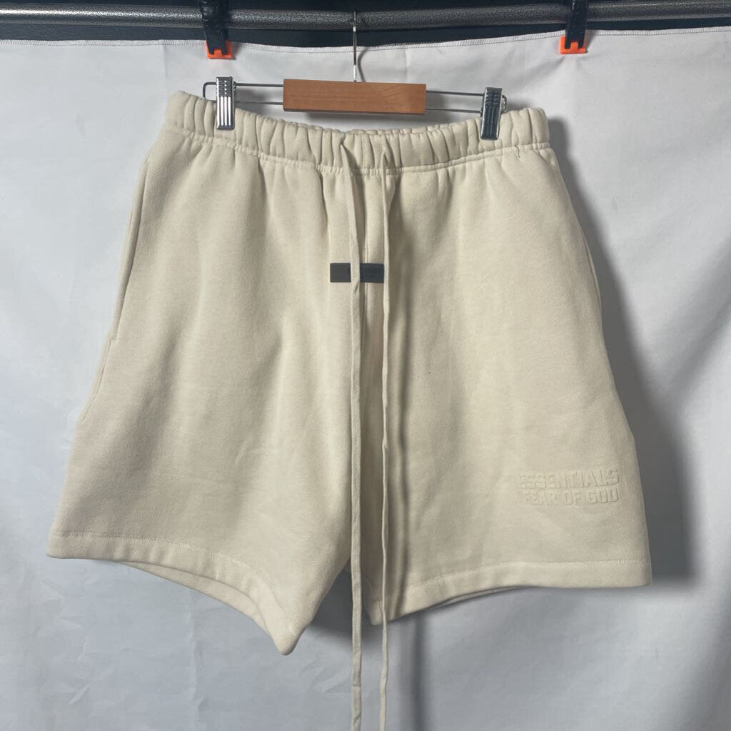 Essential Egg Shell Shorts Sz. M