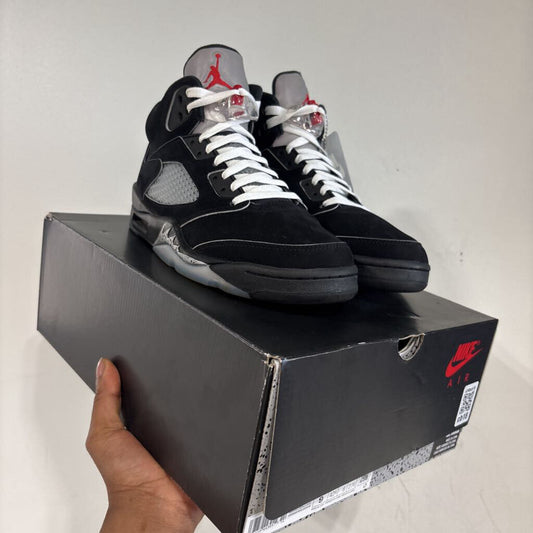 JORDAN 5 BLACK METALLIC SZ 9