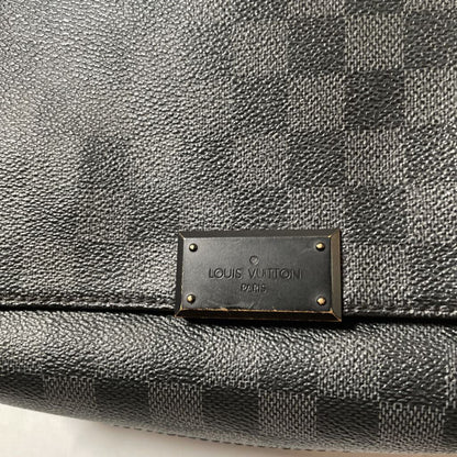 LV Damier Messenger Bag