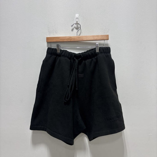 ESSENTIALS SHORTS SZ M